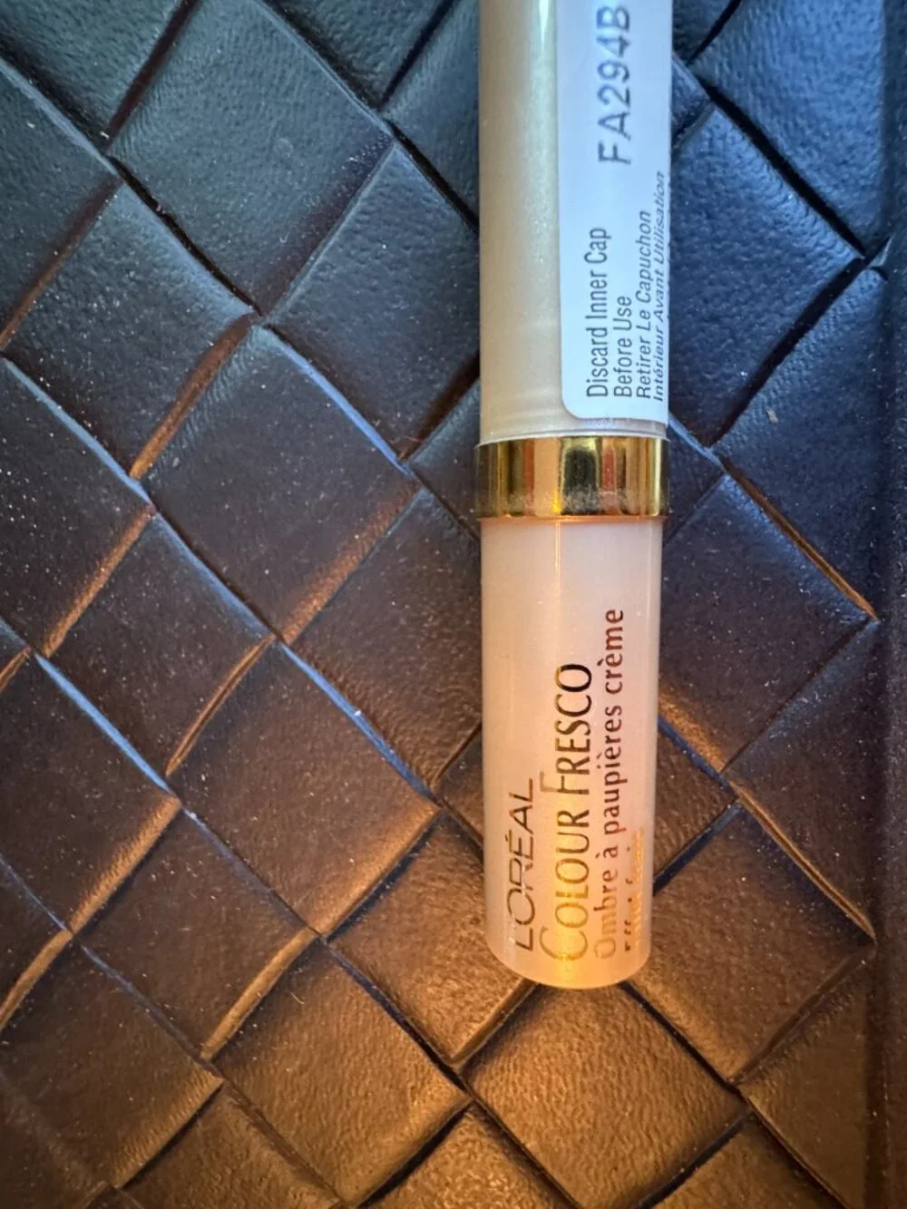L'oreal Colour Fresco Refreshing Creme Eye Shadow Iced Coffee